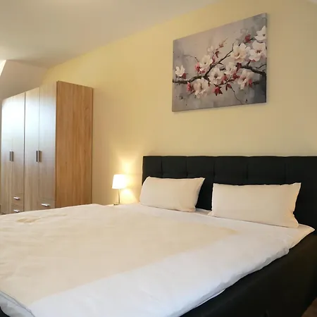 Kelm's Kuestennest 2 - 5 Fahrradminuten Vom Entfernt Apartment Kolpinsee