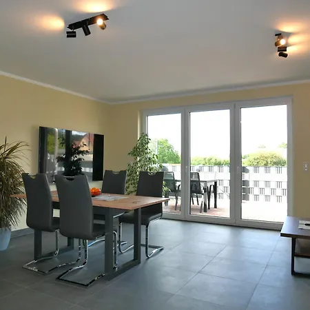 Apartment Kelm's Kuestennest 2 - 5 Fahrradminuten Vom Entfernt Kolpinsee